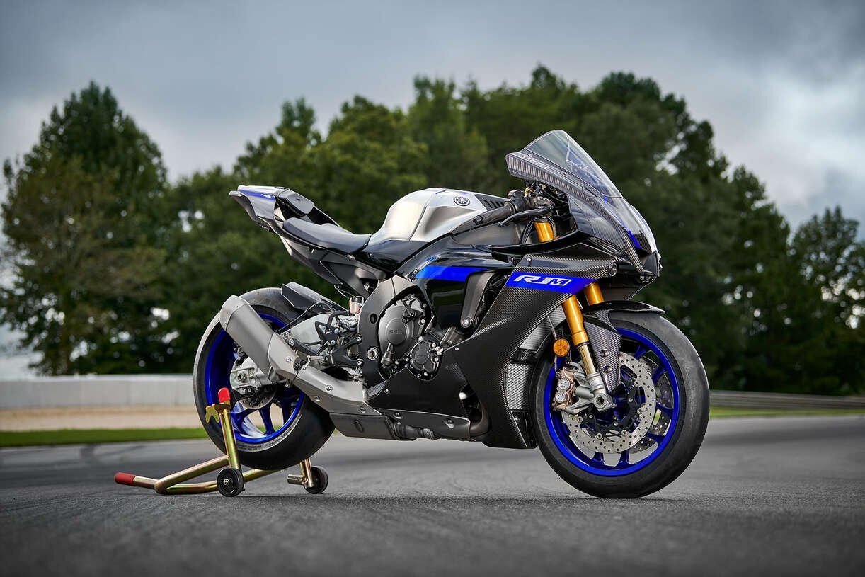 Yamaha YZF R1M