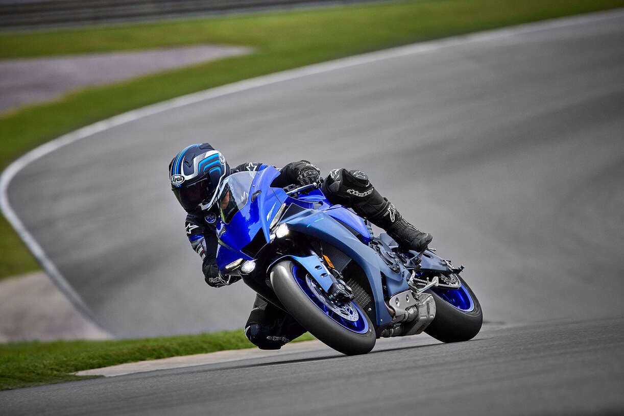 Yamaha YZF R1 Team Yamaha Blue