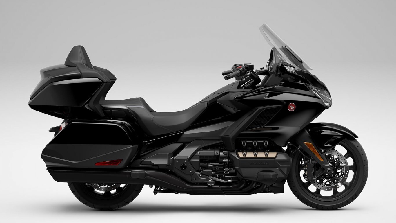 2023 Honda GOLD WING TOUR GRAPHITE BLACK