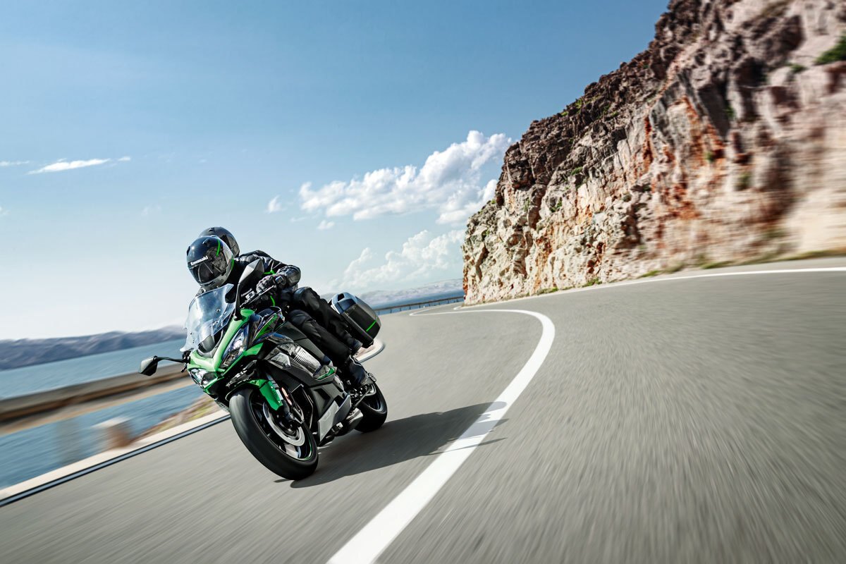 2023 Kawasaki NINJA 1000SX EMERALD BLAZED GREEN / METALLIC DIABLO BLACK / METALLIC GRAPHITE GRAY