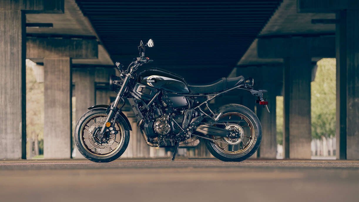 2023 Yamaha XSR700