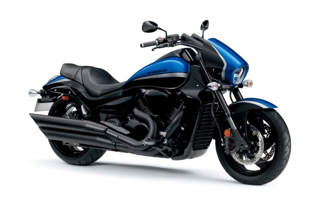 2023 Suzuki Boulevard M109R Metallic Triton Blue / Glass Sparkle Black