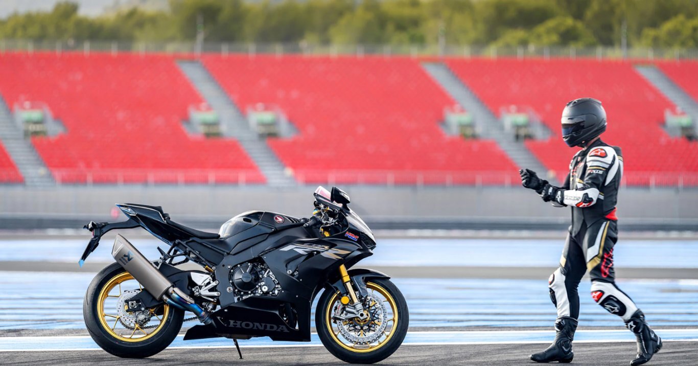 2023 Honda CBR1000RR R FIREBLADE SP