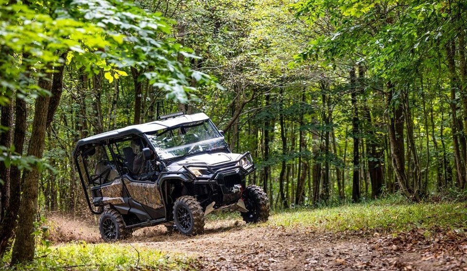 2023 Honda Pioneer 1000 5P FOREST EDITION