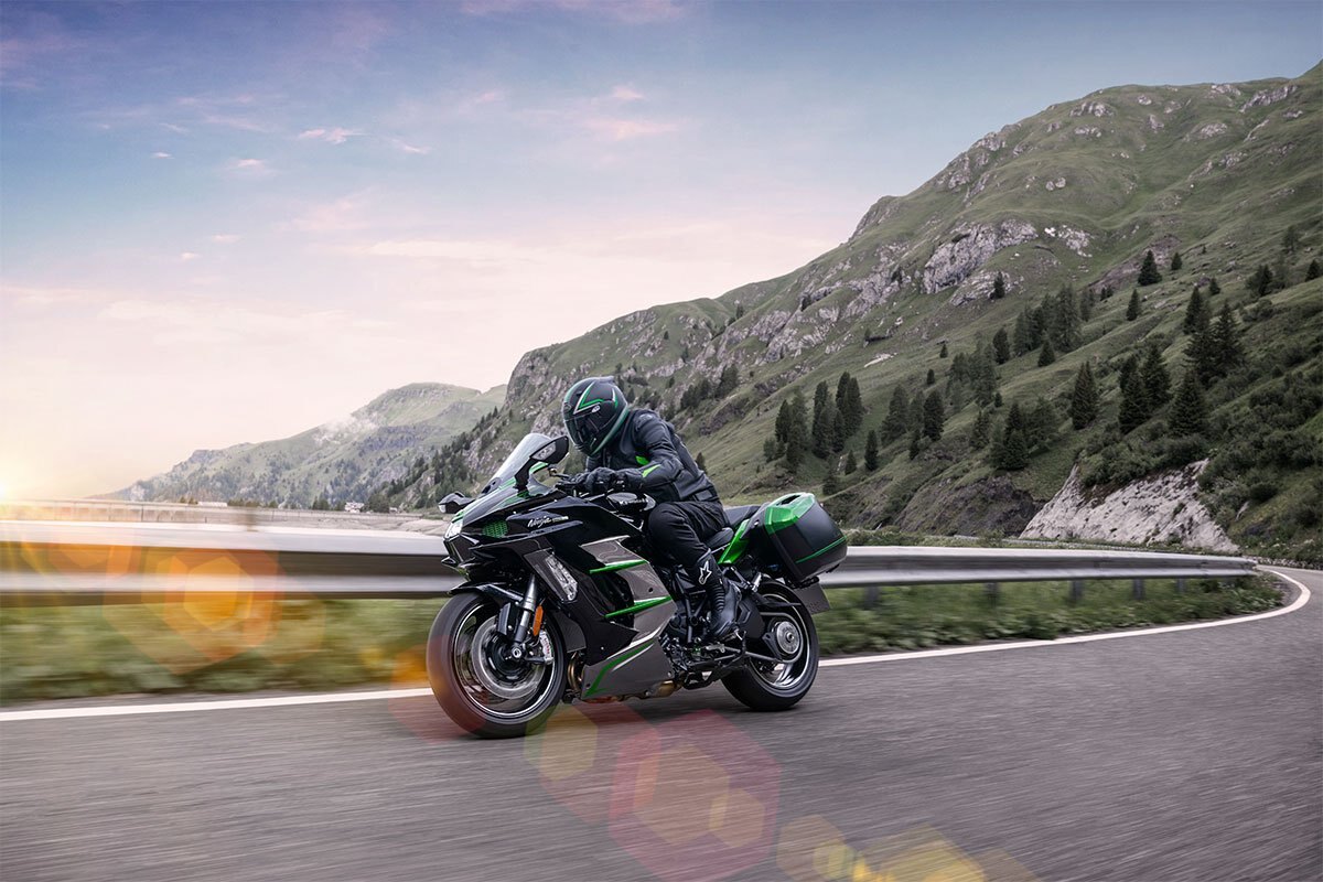 2024 Kawasaki NINJA H2 SX SE