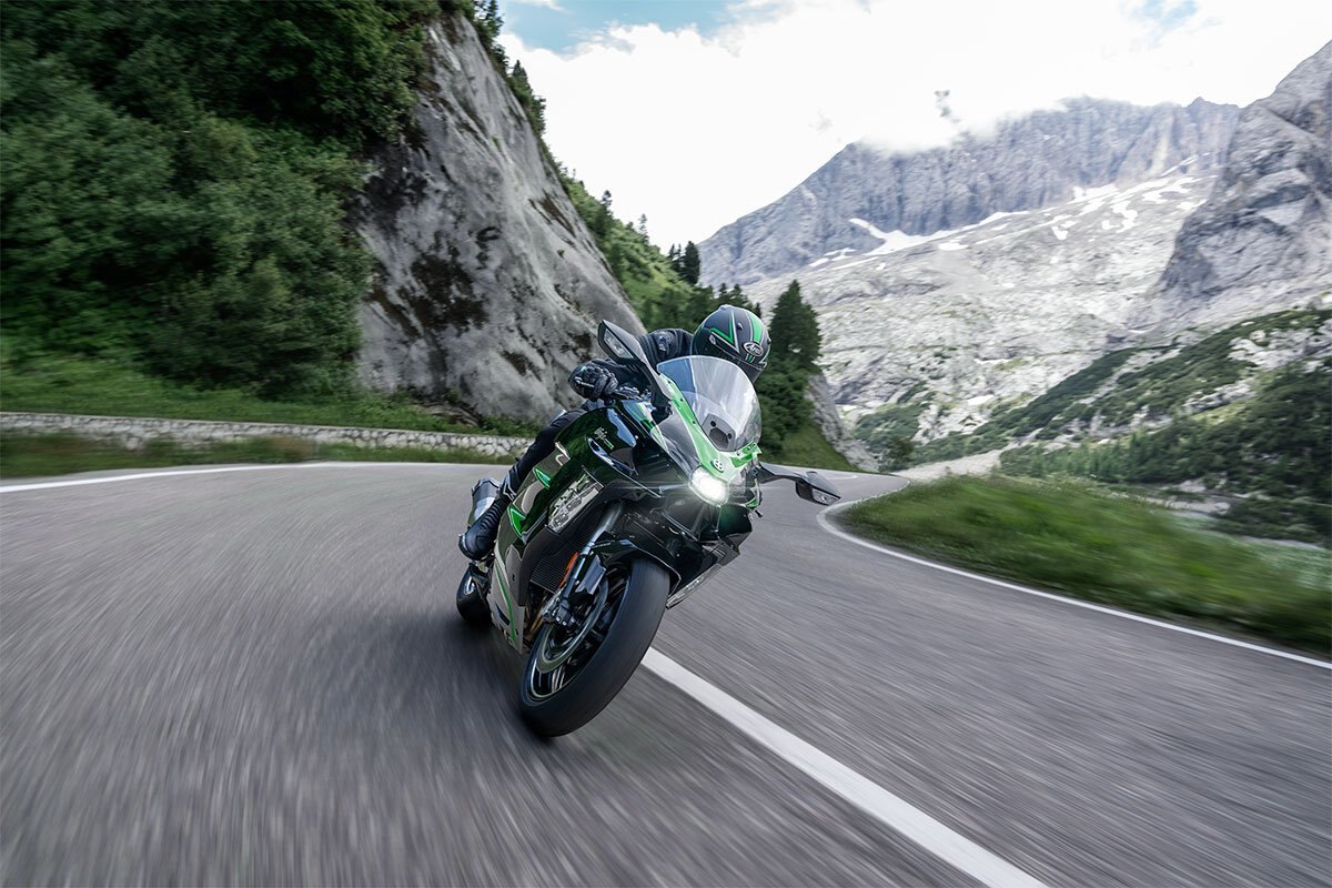 2024 Kawasaki NINJA H2 SX SE