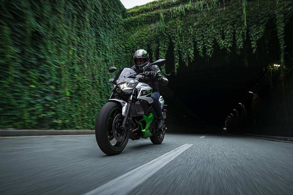 2024 Kawasaki Z7 HYBRID