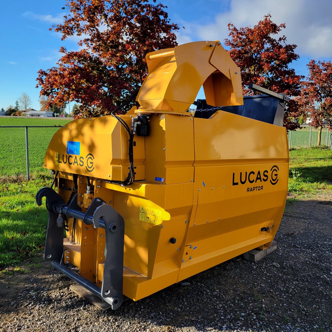 New LucasG Raptor Mounted Straw Blower