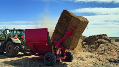Highline® BP965 Bale Pro® Series