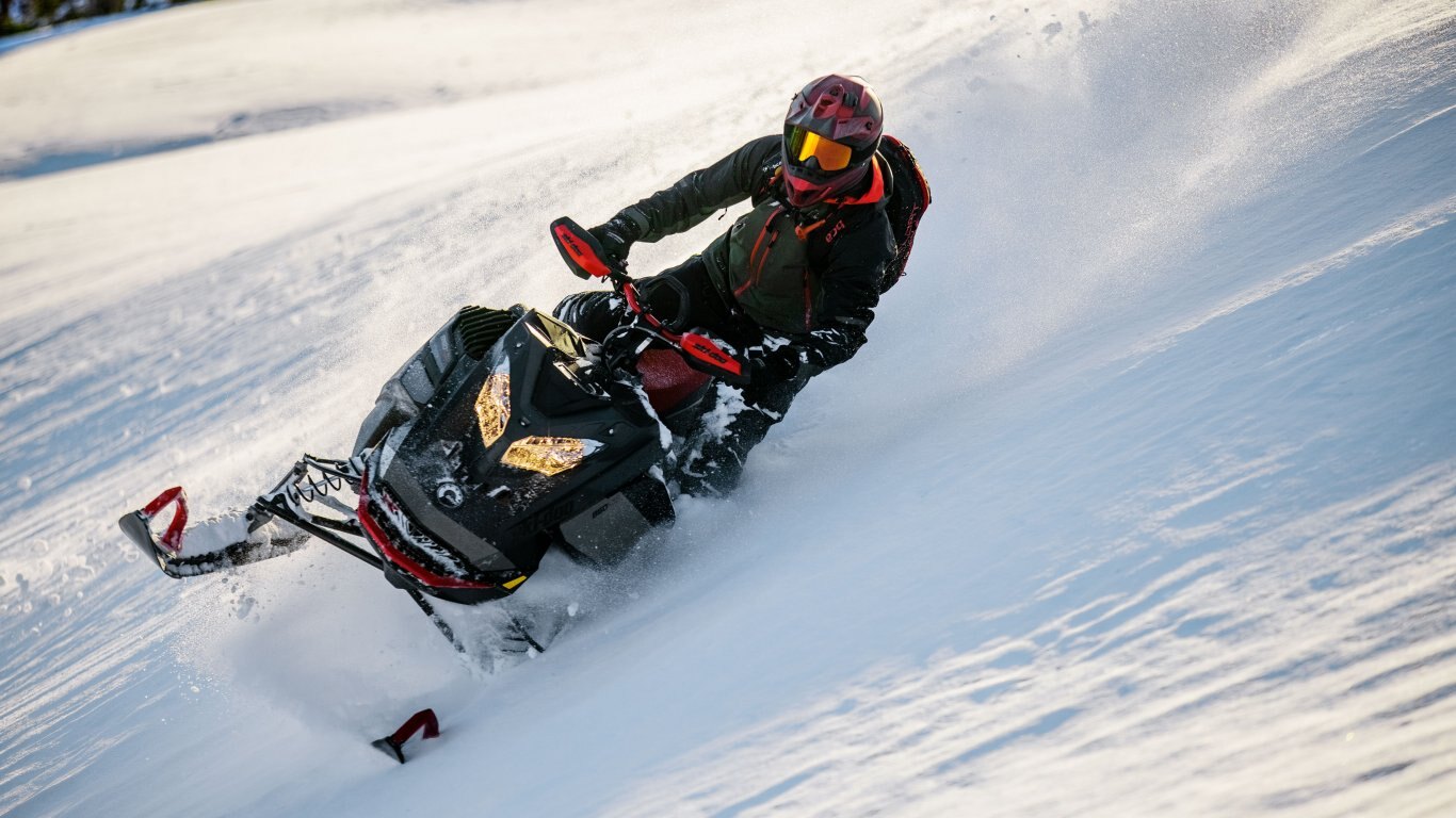 2022 Ski Doo Summit SP Rotax® 850 E TEC