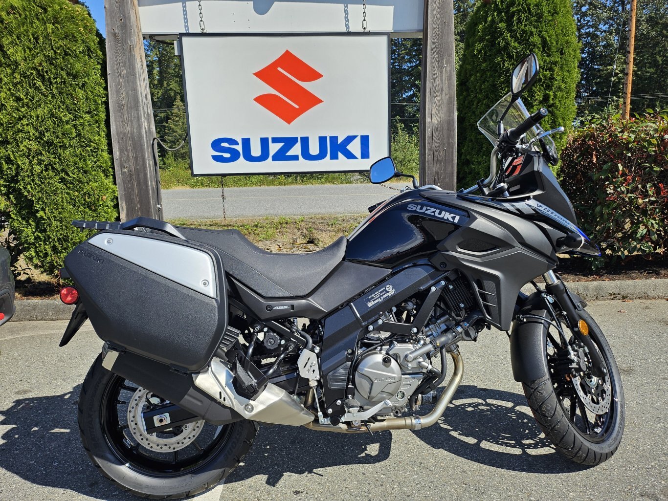 2024 Suzuki V STROM 650A SE