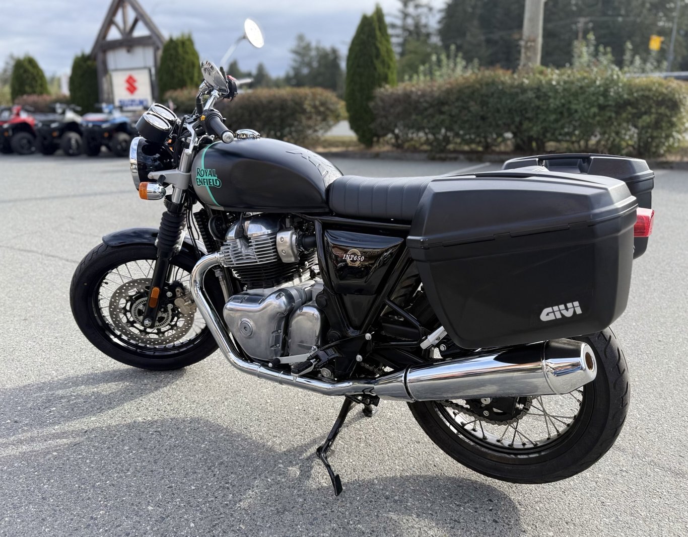 2023 Royal Enfield INT 650 Downtown Drag