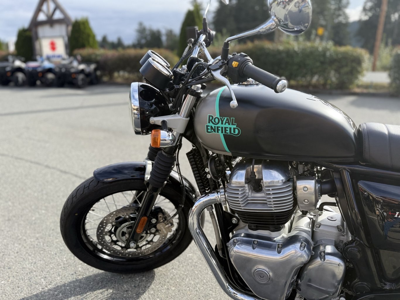 2023 Royal Enfield INT 650 Downtown Drag