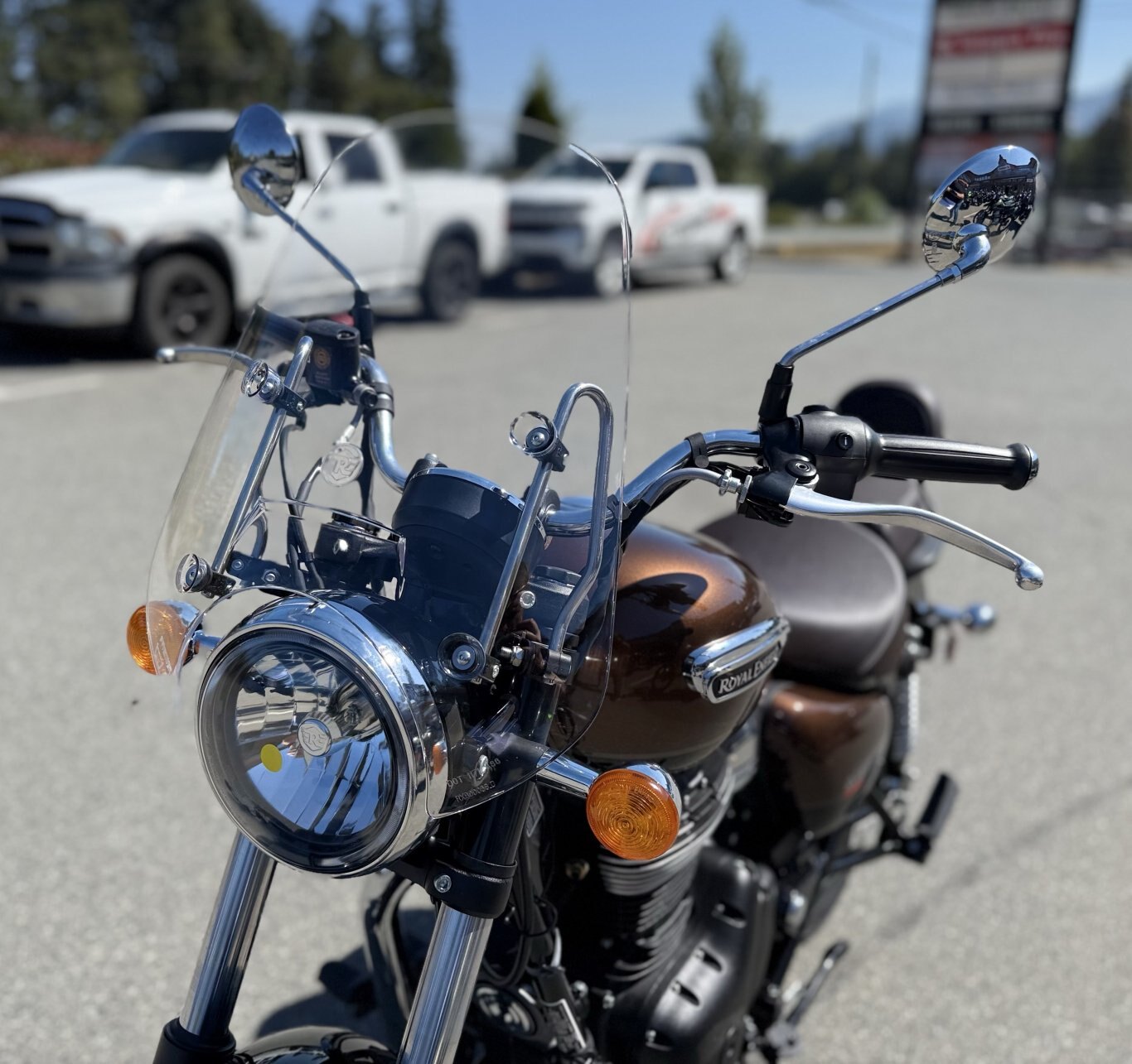 2024 Royal Enfield Meteor 350 Supernova Brown