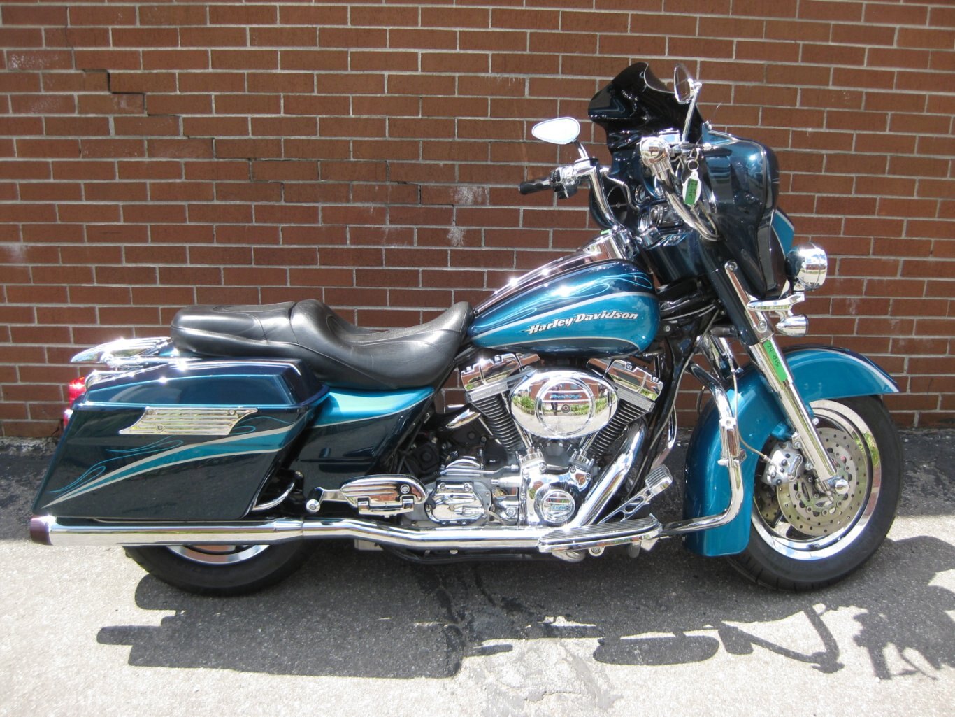 2005 CVO FLHTCSE2 Electra Glide