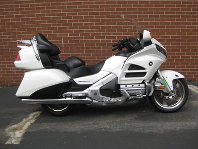 2014 Honda GL1800 Gold Wing - ADOPTED BY SIR ROGER “THE ROAD WARRIOR” -WECOME TO THE COMMUNITY OF MOTORCYCLING & RIDIN IN STYLE ON THE TOURING EQUIPPED  “HONDA GOLD WING” -  EITHER CUTTIN CITY GRID OR CARVIN CANYONS YOU WILL ARRIVE IN STYLE - CONGRATS FROM GARY & TEAM CYCLE WORLD !!!!