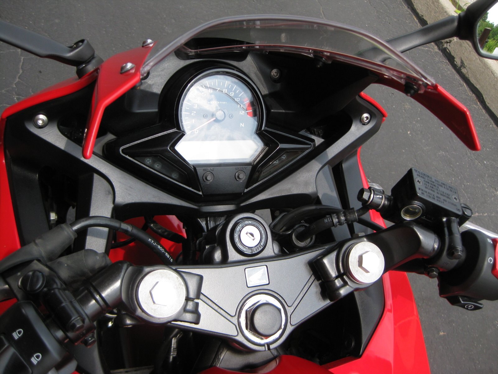 2015 HONDA CBR 300