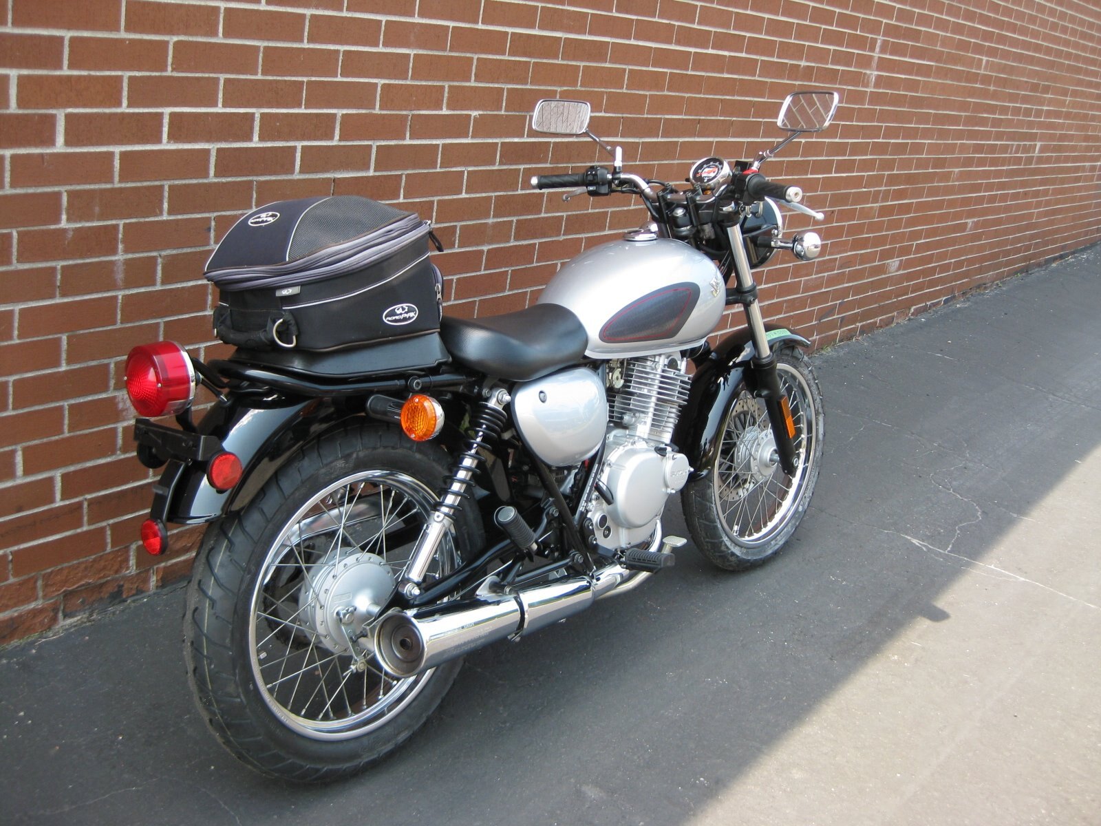 2015 SUZUKI TU 250