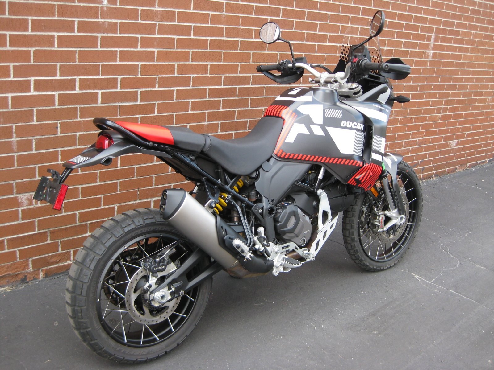 2023 DUCATI DESERT X