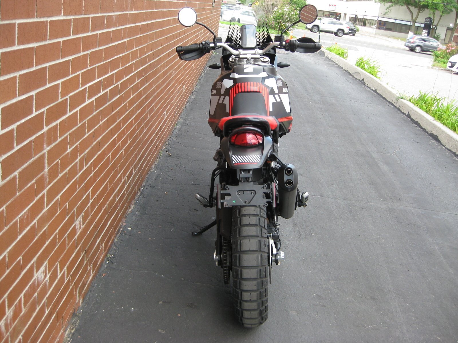 2023 DUCATI DESERT X