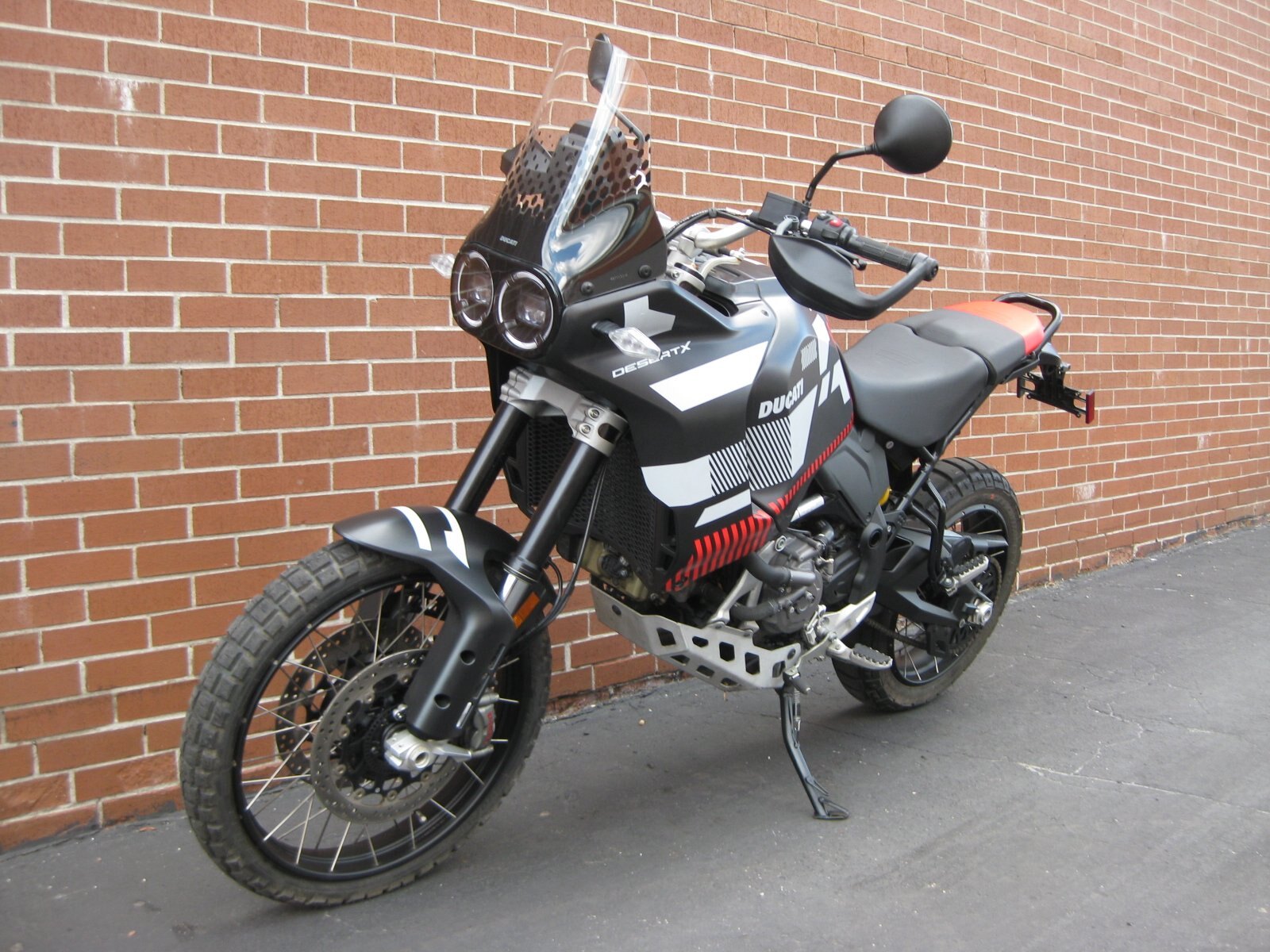 2023 DUCATI DESERT X