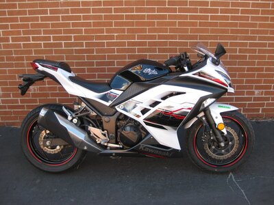 2014 KAWASAKI EX 300 NINJA