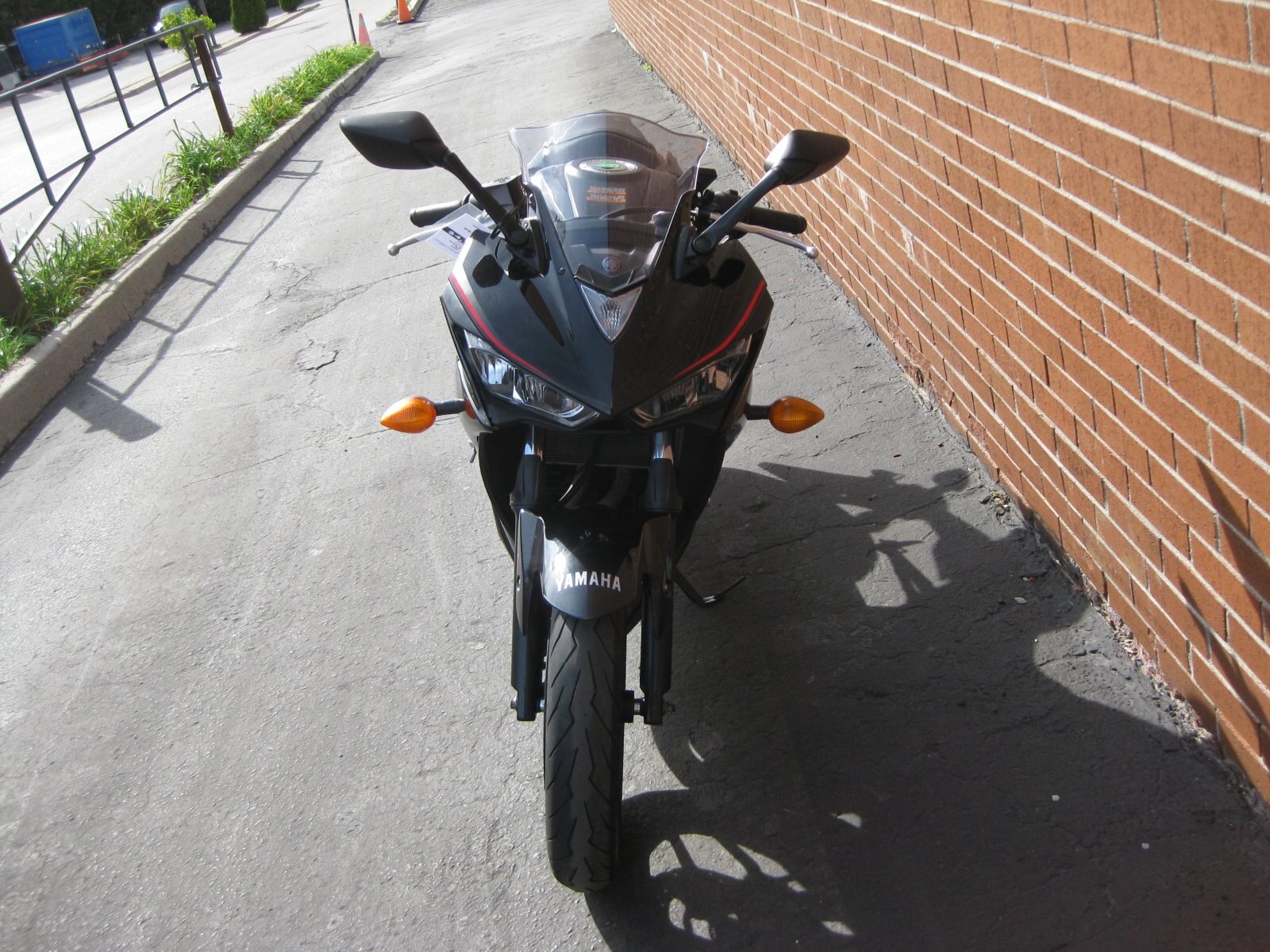 2018 YAMAHA R3