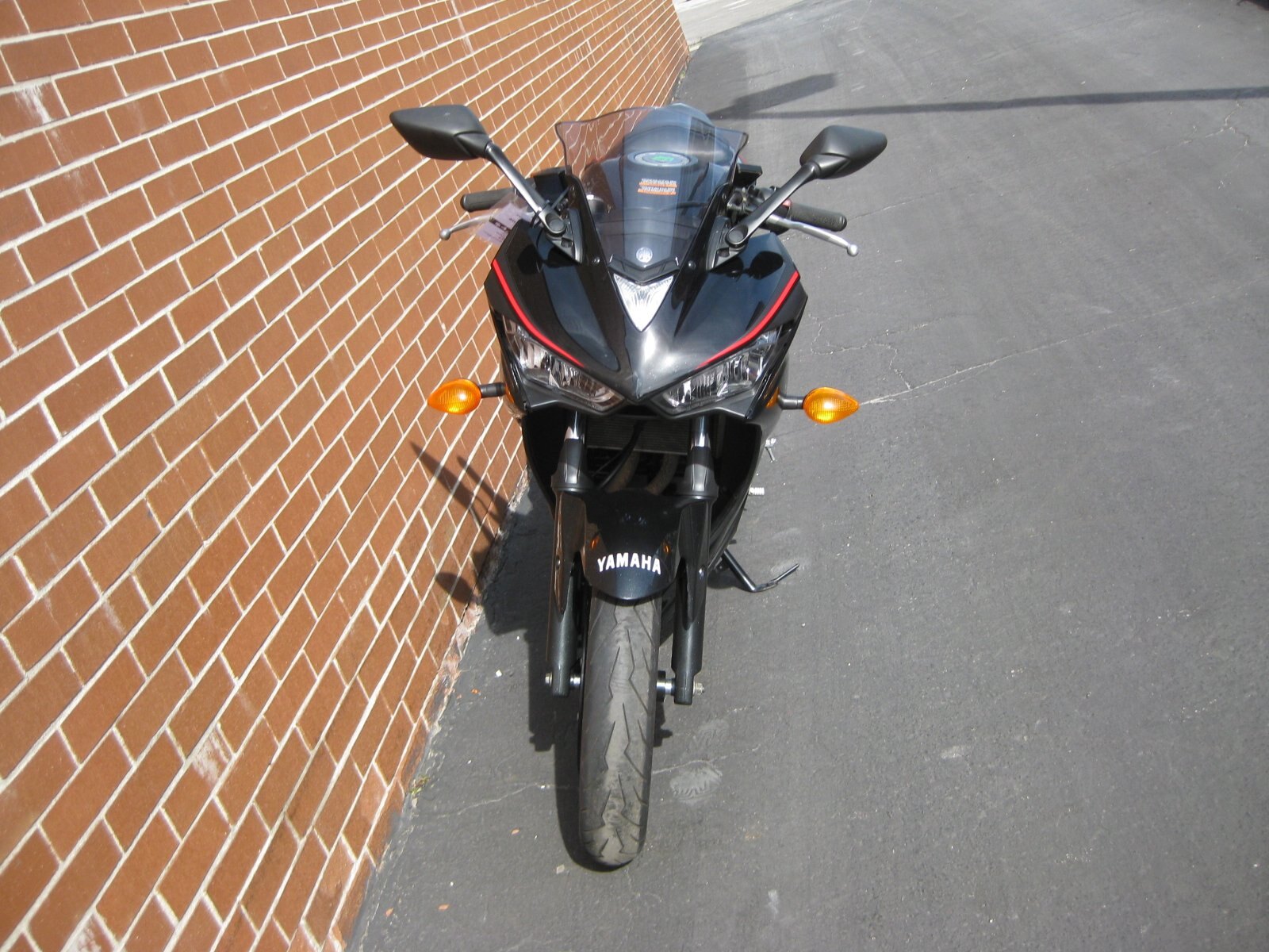 2018 YAMAHA R3
