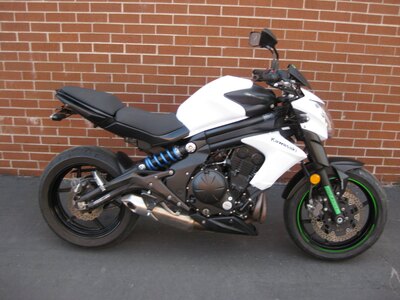 2015 KAWASAKI ER 6N 650 ABS