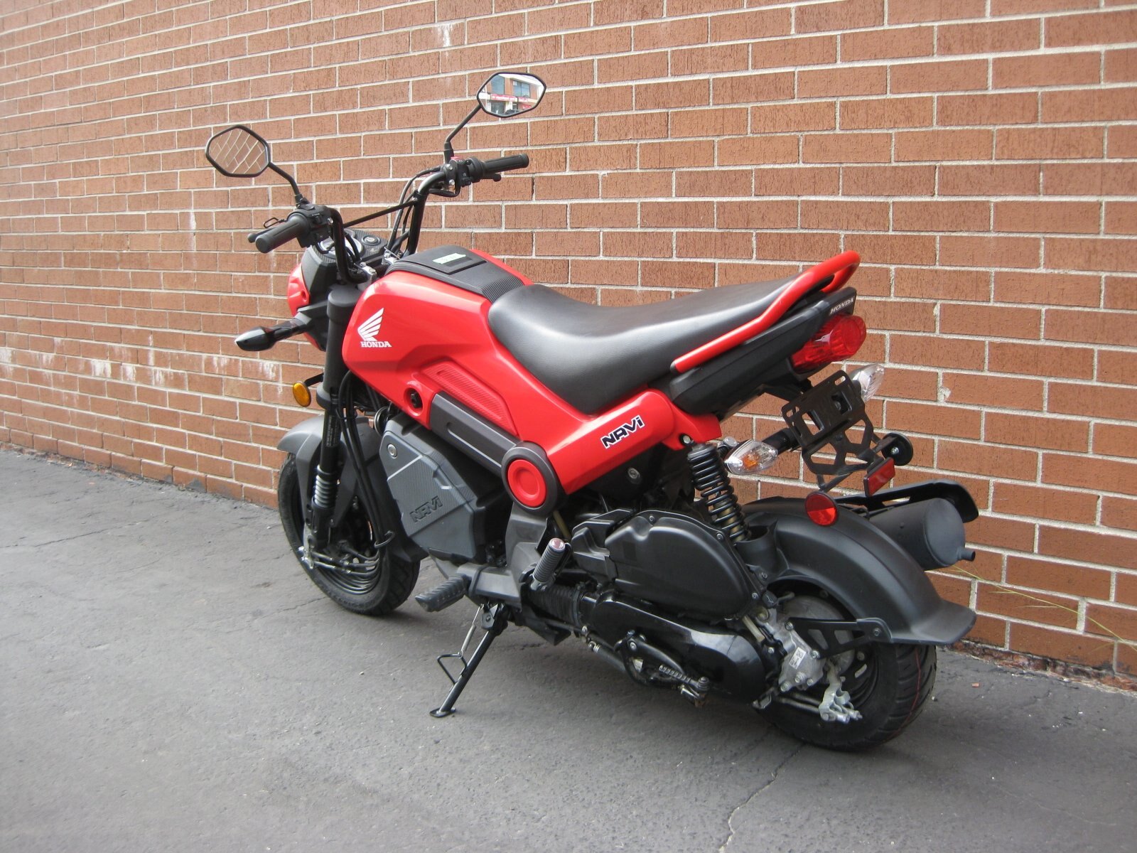 2022 HONDA NAVI