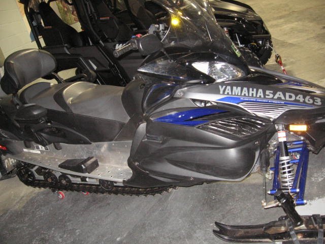 Very nice 2016 Yamaha Venture TF with power steering