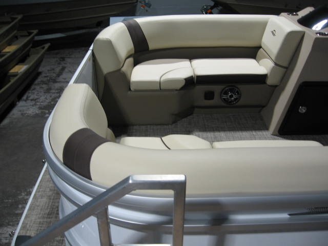 2025 SunCatcher Select 16 C