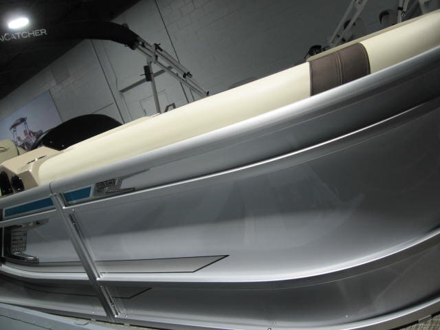 2025 SunCatcher Select 16 C