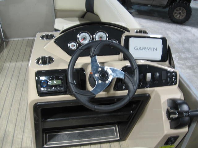 2025 SunCatcher Select 18 C