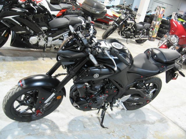 As new 2025 MT 03 less than 100 kms