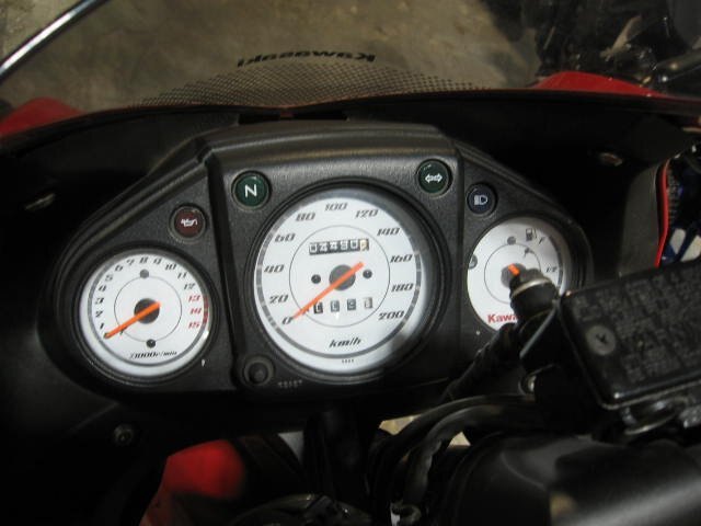 Low km 2012 Ninja 250 with a few scrapes