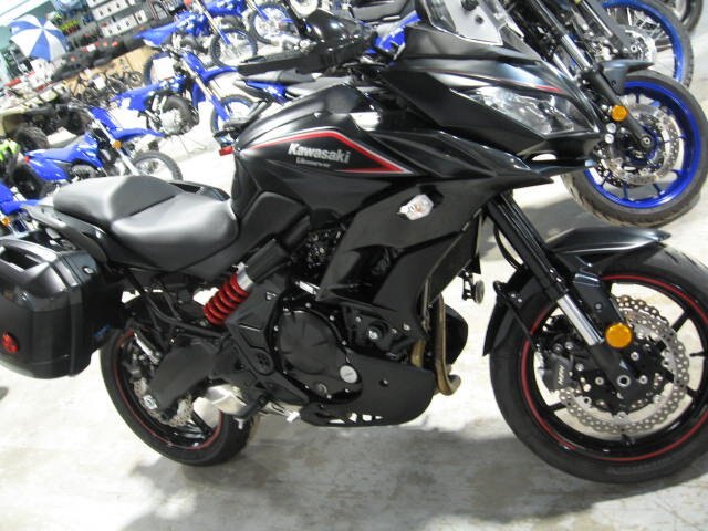 Excellent 2018 Kawasaki Versys 650 LT with hard bags