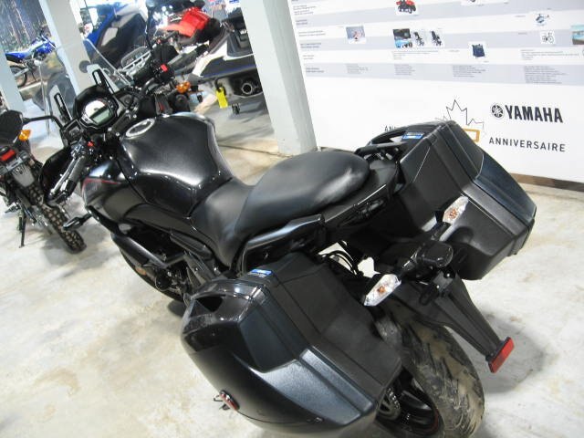 Excellent 2018 Kawasaki Versys 650 LT with hard bags