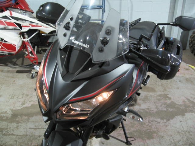 Excellent 2018 Kawasaki Versys 650 LT with hard bags