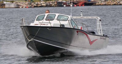 Fab-Tech  Silver Dolphin Walk Around Cuddy Cabin 22'