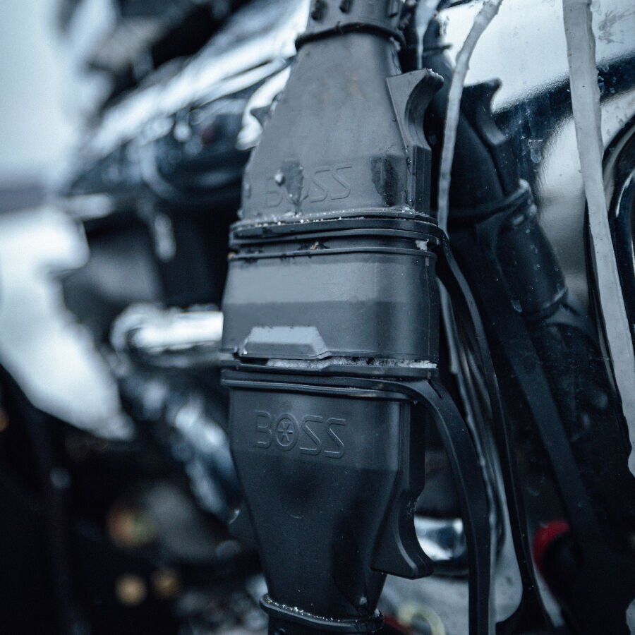 Boss 9'2 TEV Blade Crate