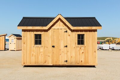 9x17.8 Custom Board & Batten Shed
