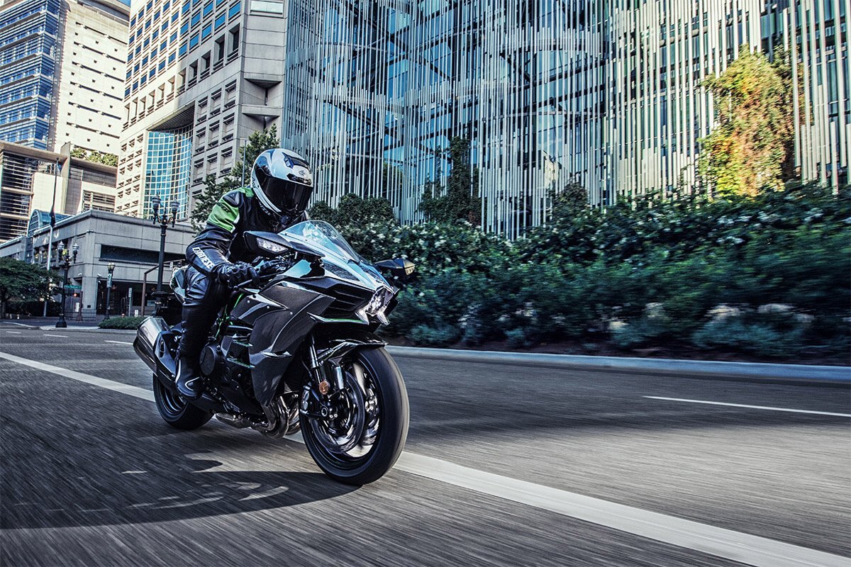 2021 Kawasaki Ninja H2 Carbon