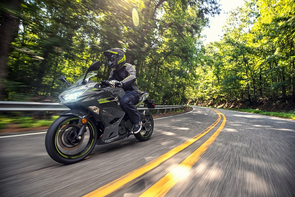 2021 Kawasaki NINJA 400 ABS