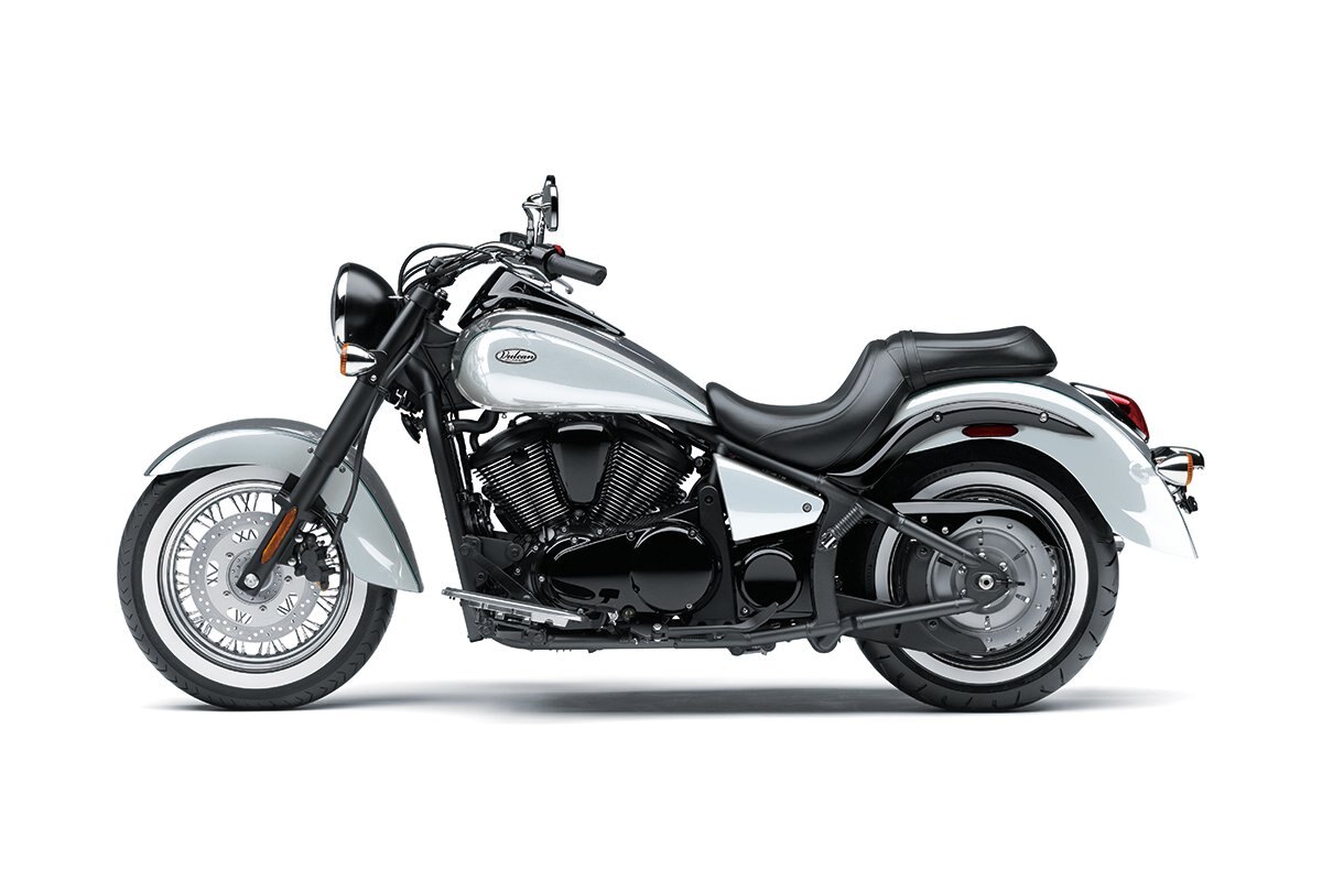 2021 Kawasaki VULCAN 900 CLASSIC