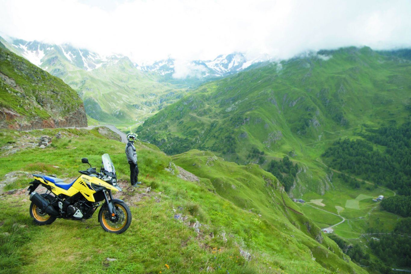 2021 Suzuki V Strom 1050XA Adventure