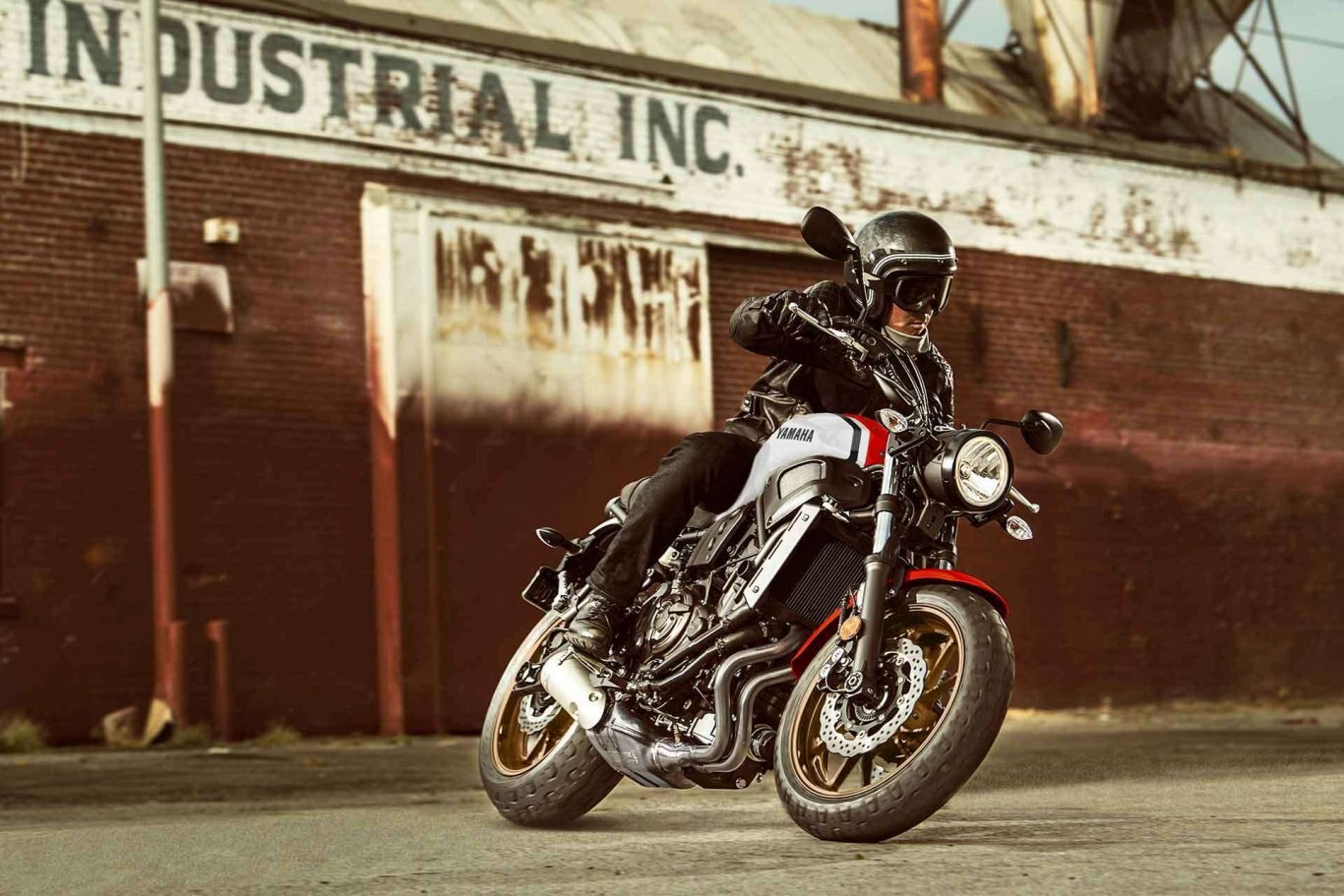 2021 Yamaha XSR700