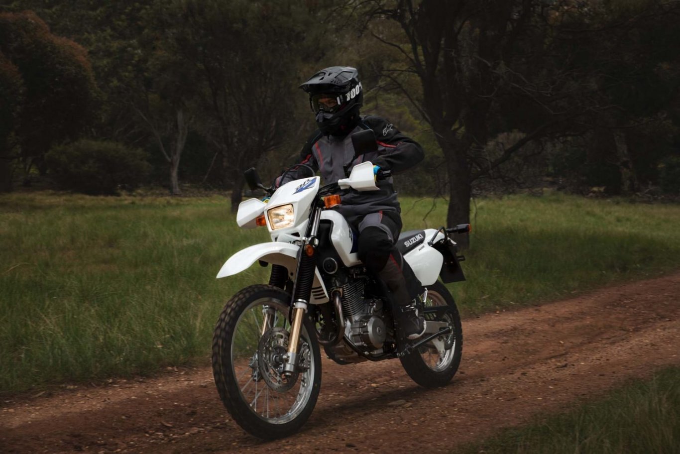 2022 Suzuki DR650SE Solid White