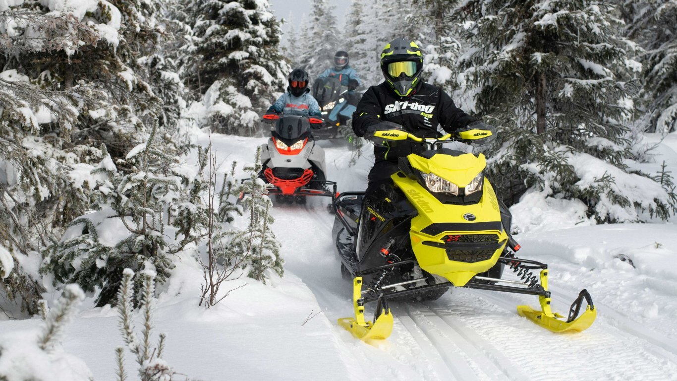 2022 Ski Doo Renegade Adrenaline Rotax® 850 E TEC