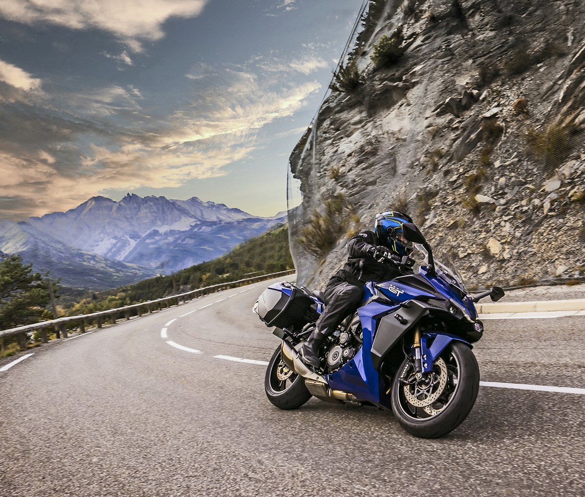 2022 Suzuki GSX S1000GT Blue